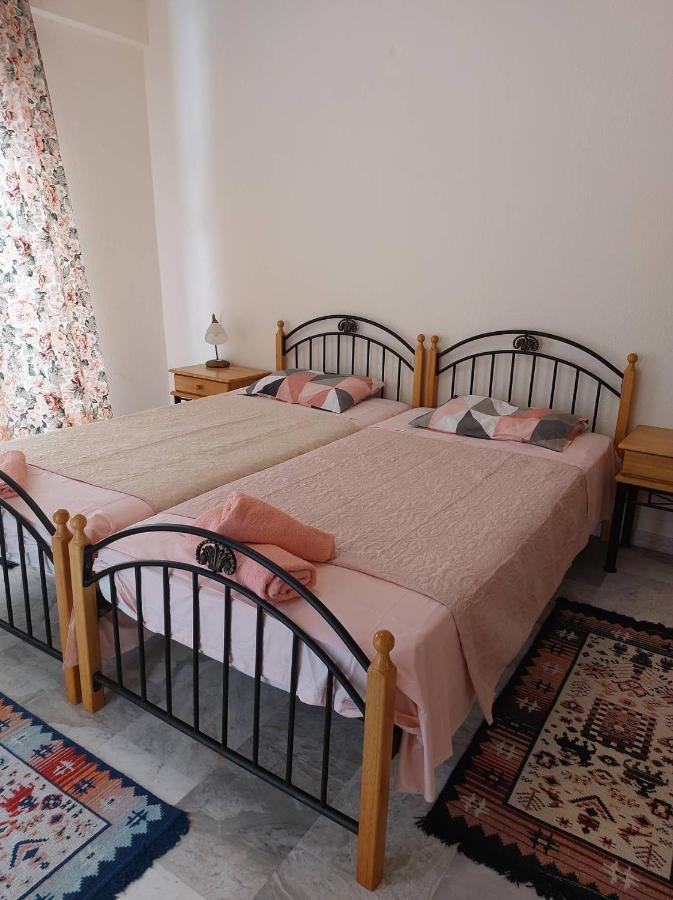 Luminosa Village Apartment Nea Iraklitsa Kültér fotó